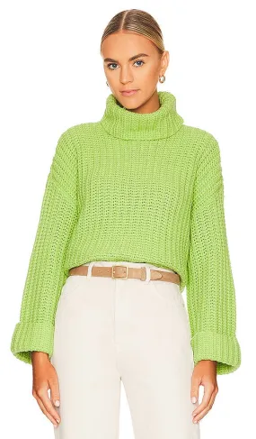 525 Chunky Turtleneck Shaker Pullover in Green