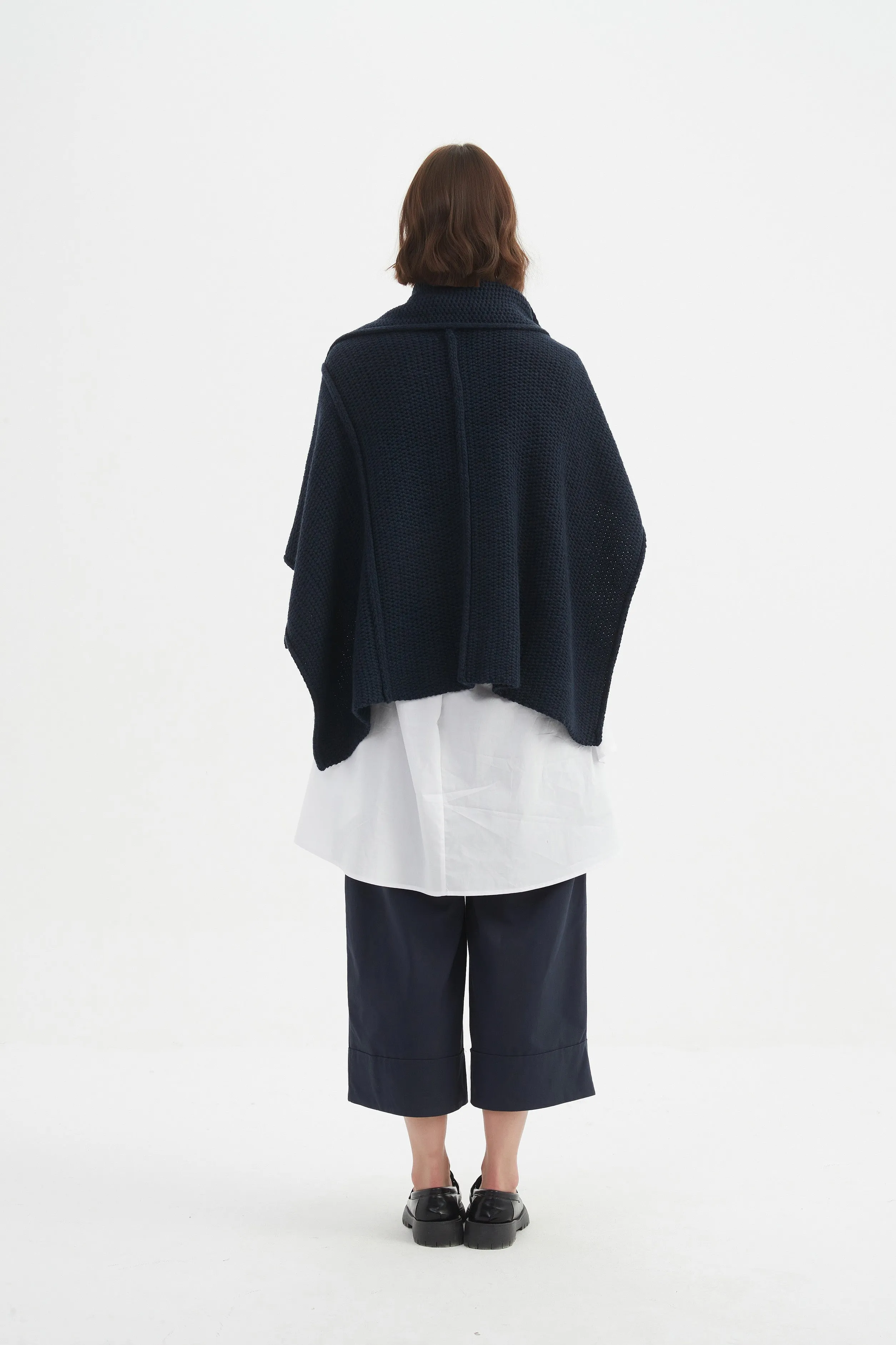 ASYMMETRIC WRAP KNIT