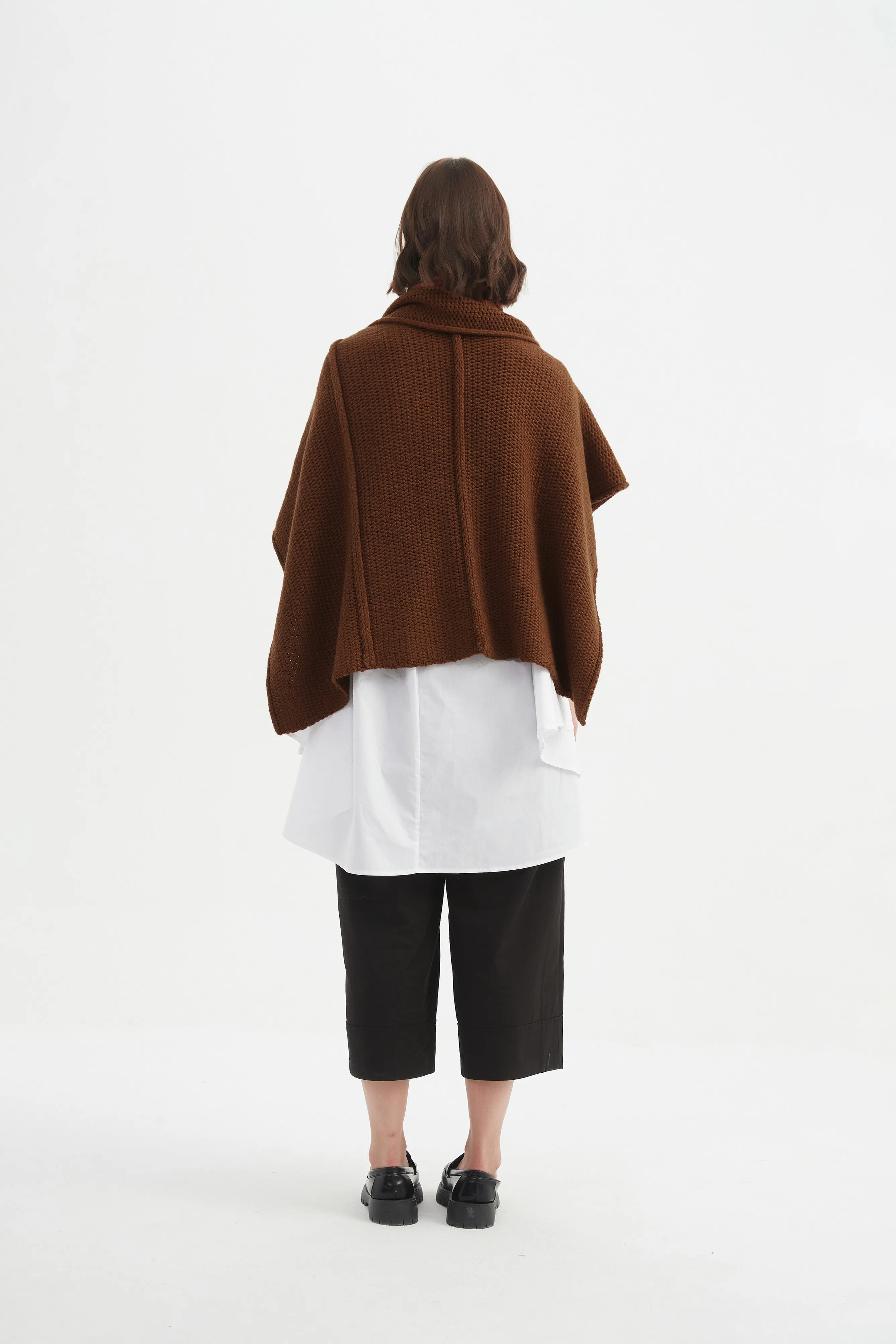 ASYMMETRIC WRAP KNIT