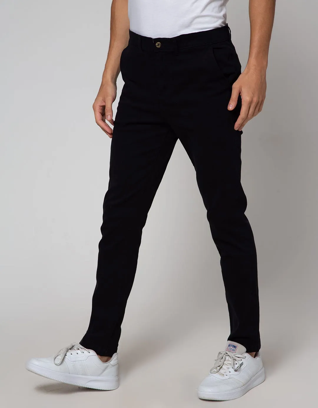 Cole Slim Basic Solid Celana Chinos Pria
