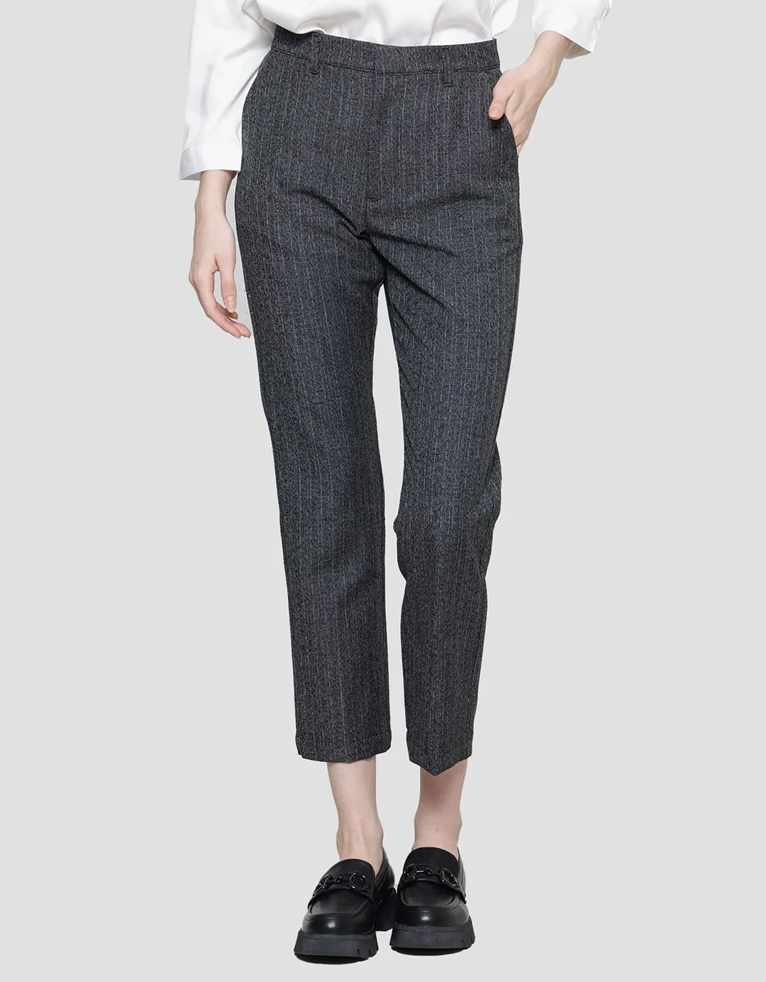 Connexion Celana Panjang Wanita With Dot Pattern