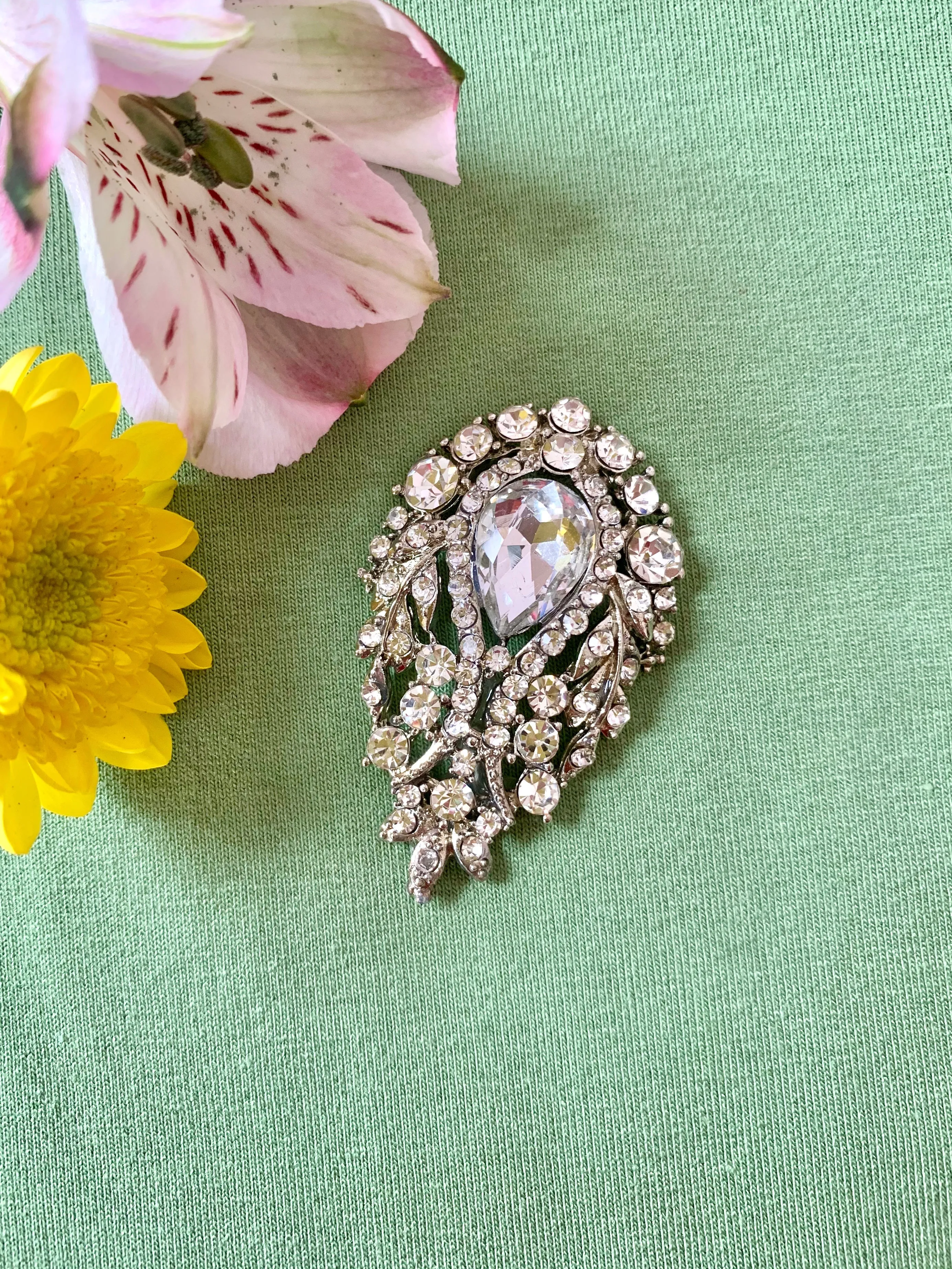 Diamond Delight Attachable Fashion Accessory