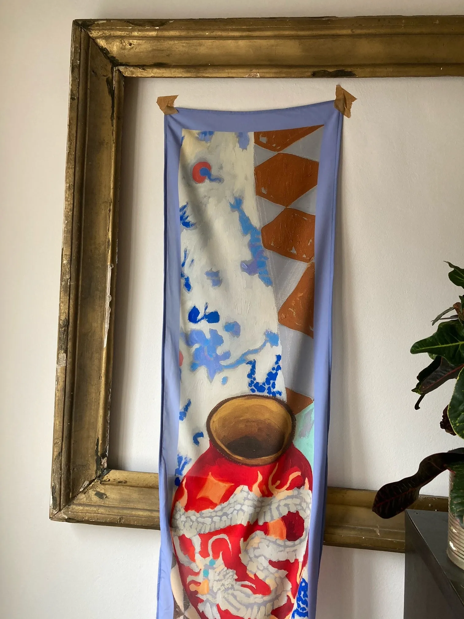 Dragon Vase Scarf