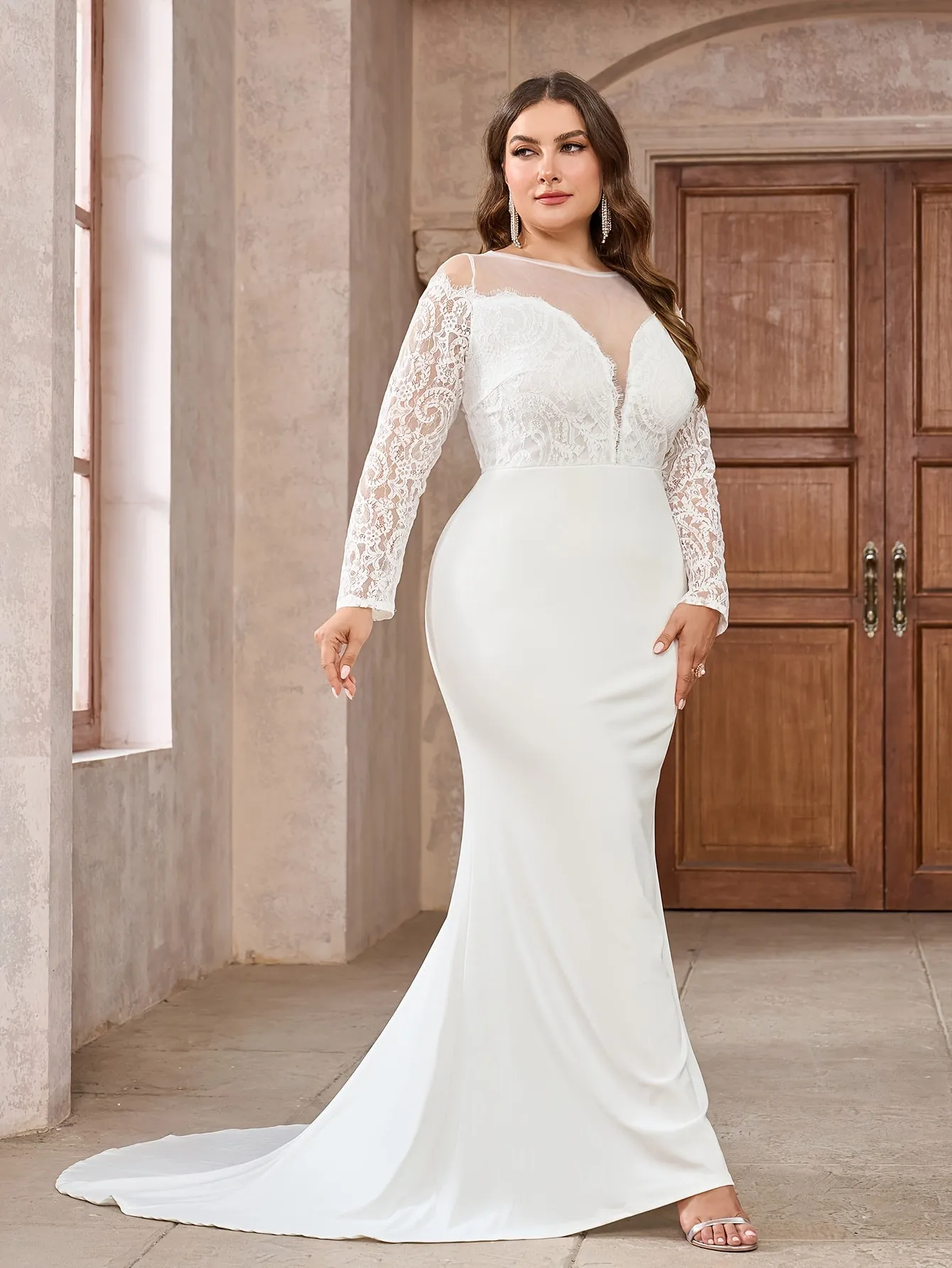 Elegant Lace Sleeves Plus Size Bridal Gown