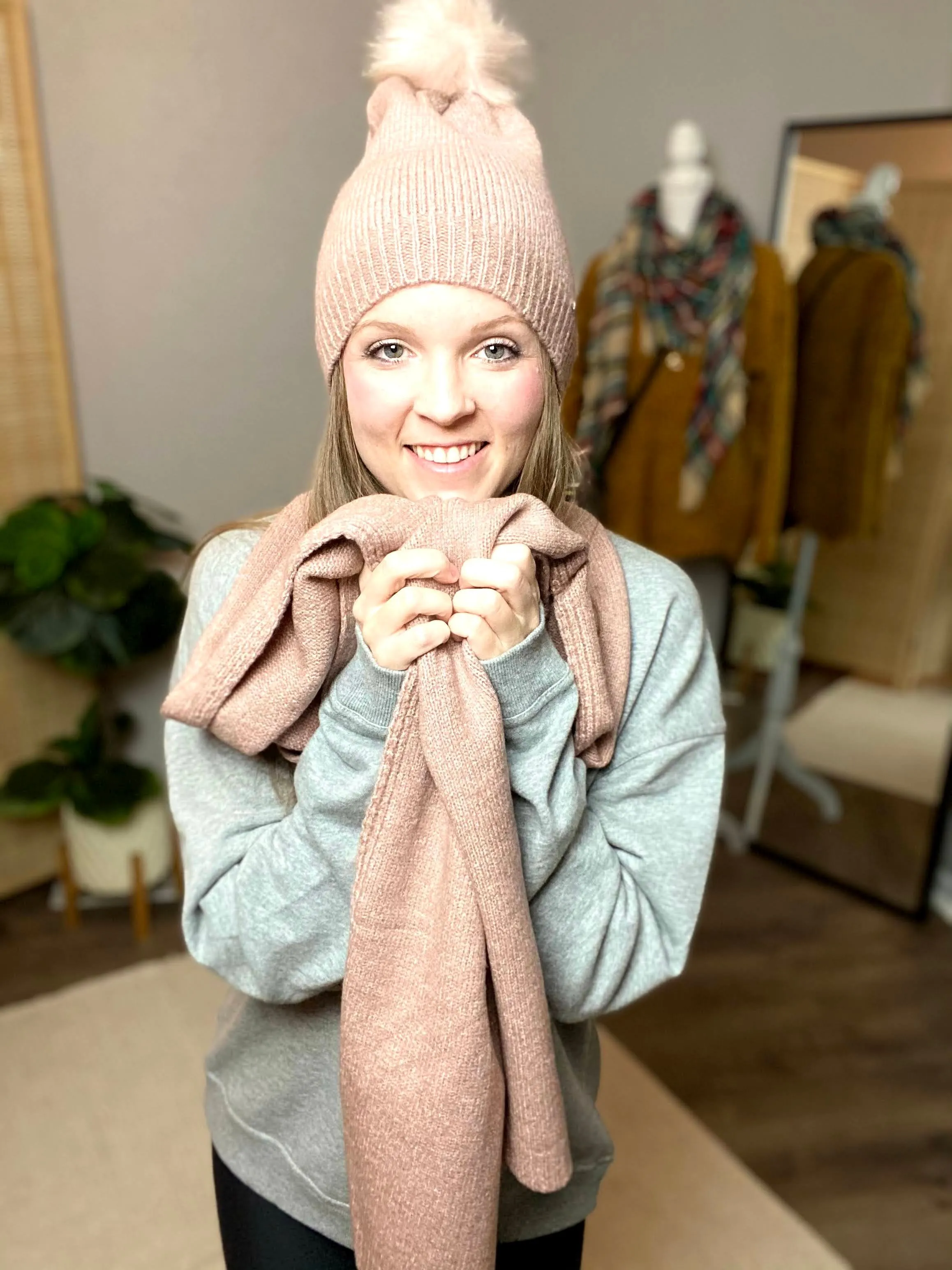 Essential Knitwear Set