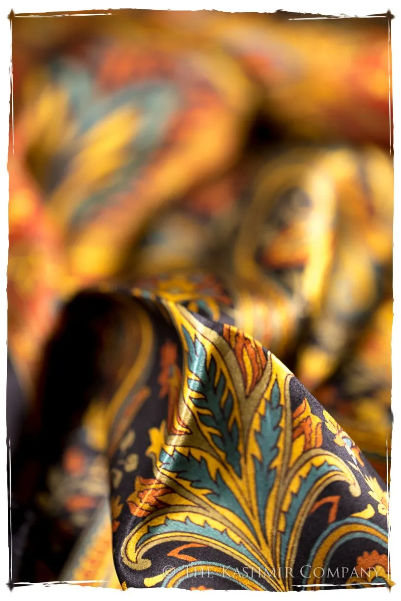 Isabélla of Aragon Cashmere Square Silk Scarf