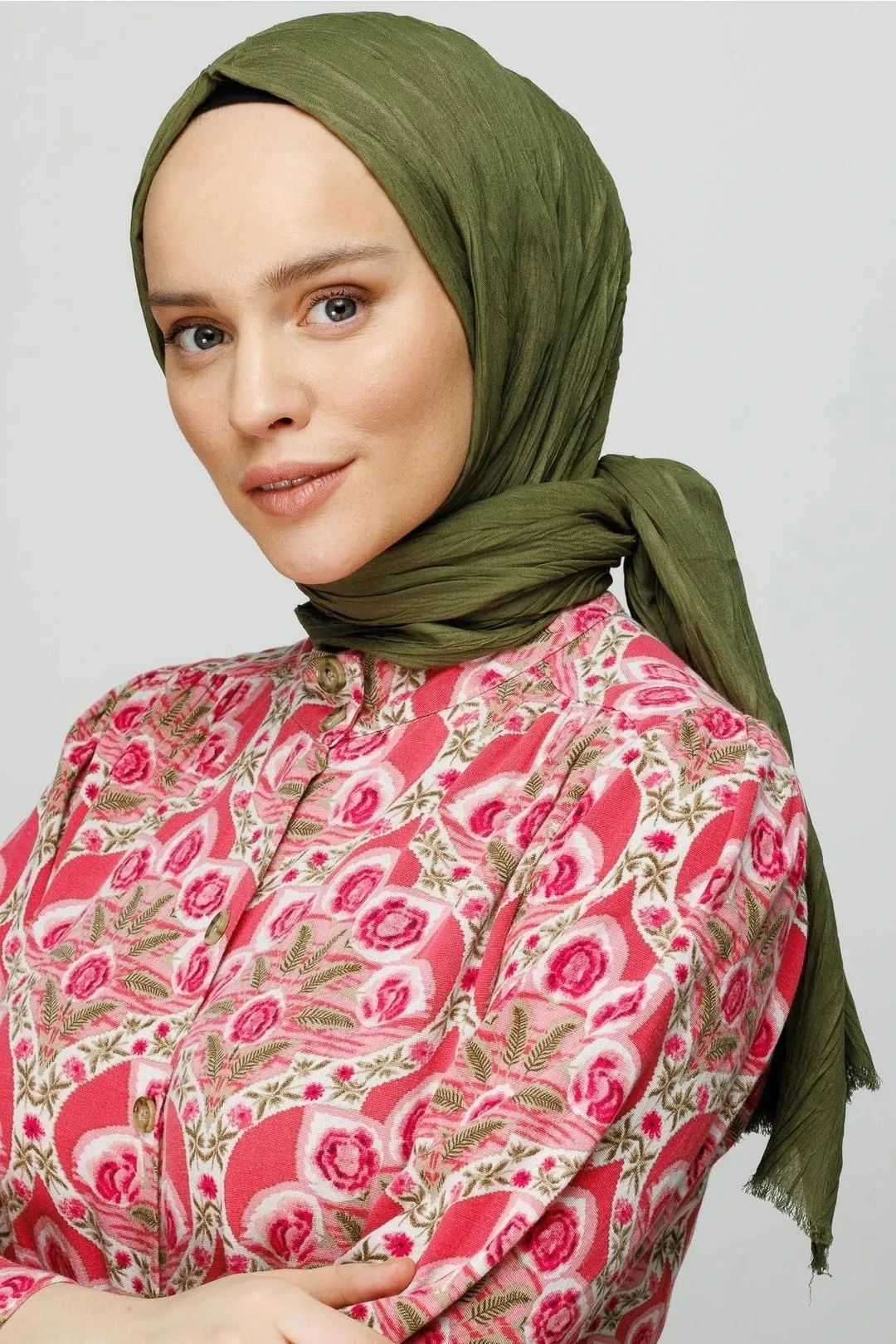 Khaki Pleated Bamboo Hijab
