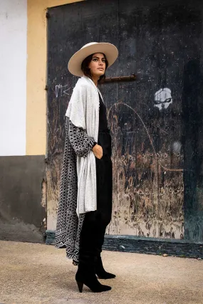 KNIT CASHMERE SHAWL LIGHT GREY