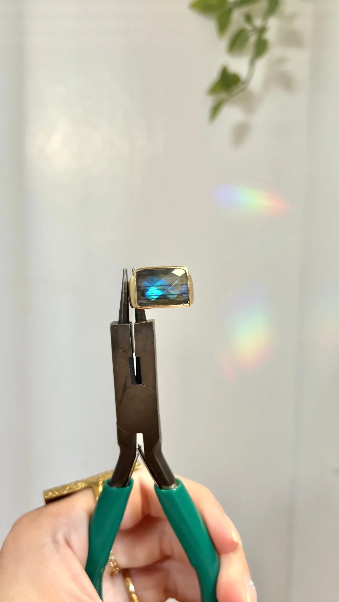 Mirrored • Labradorite Brass Ring