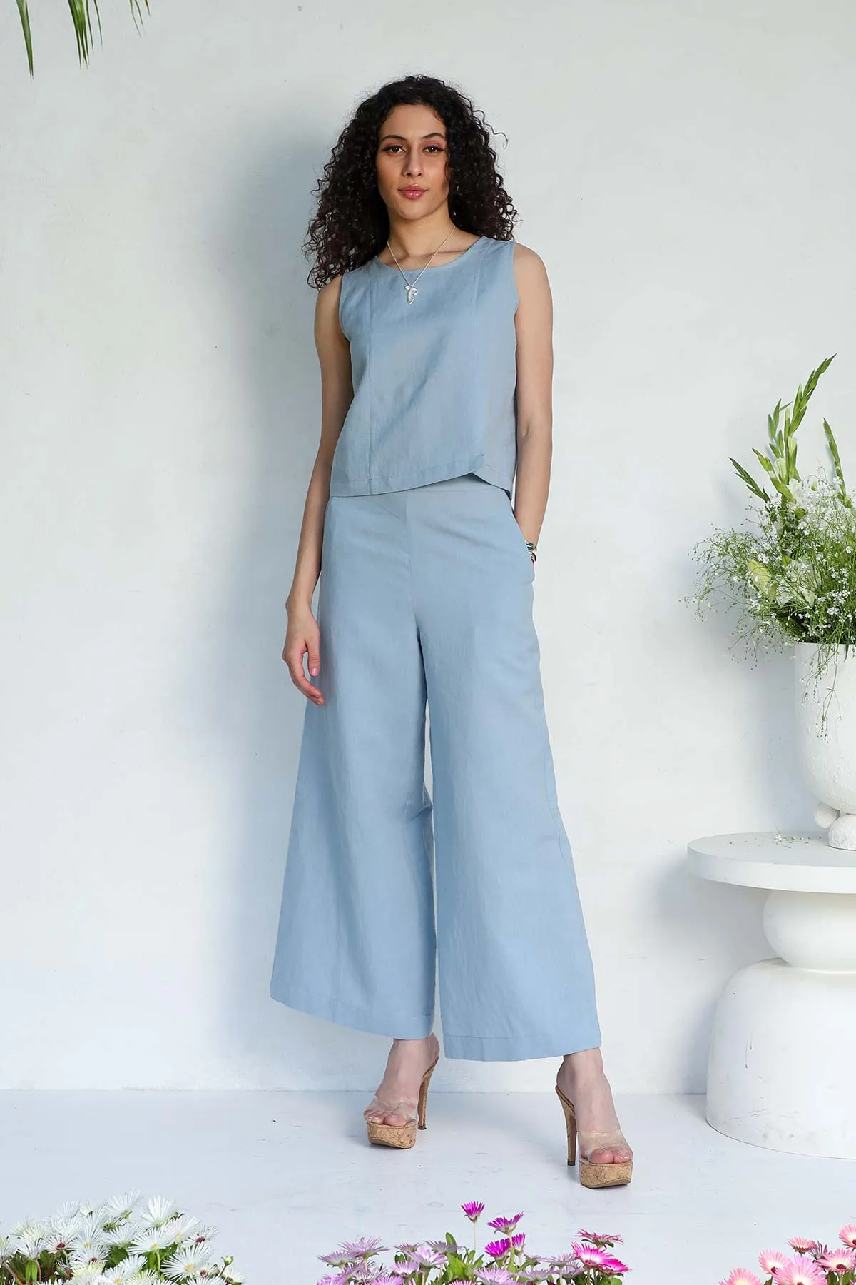 Nostalgia Solid Flared Pants