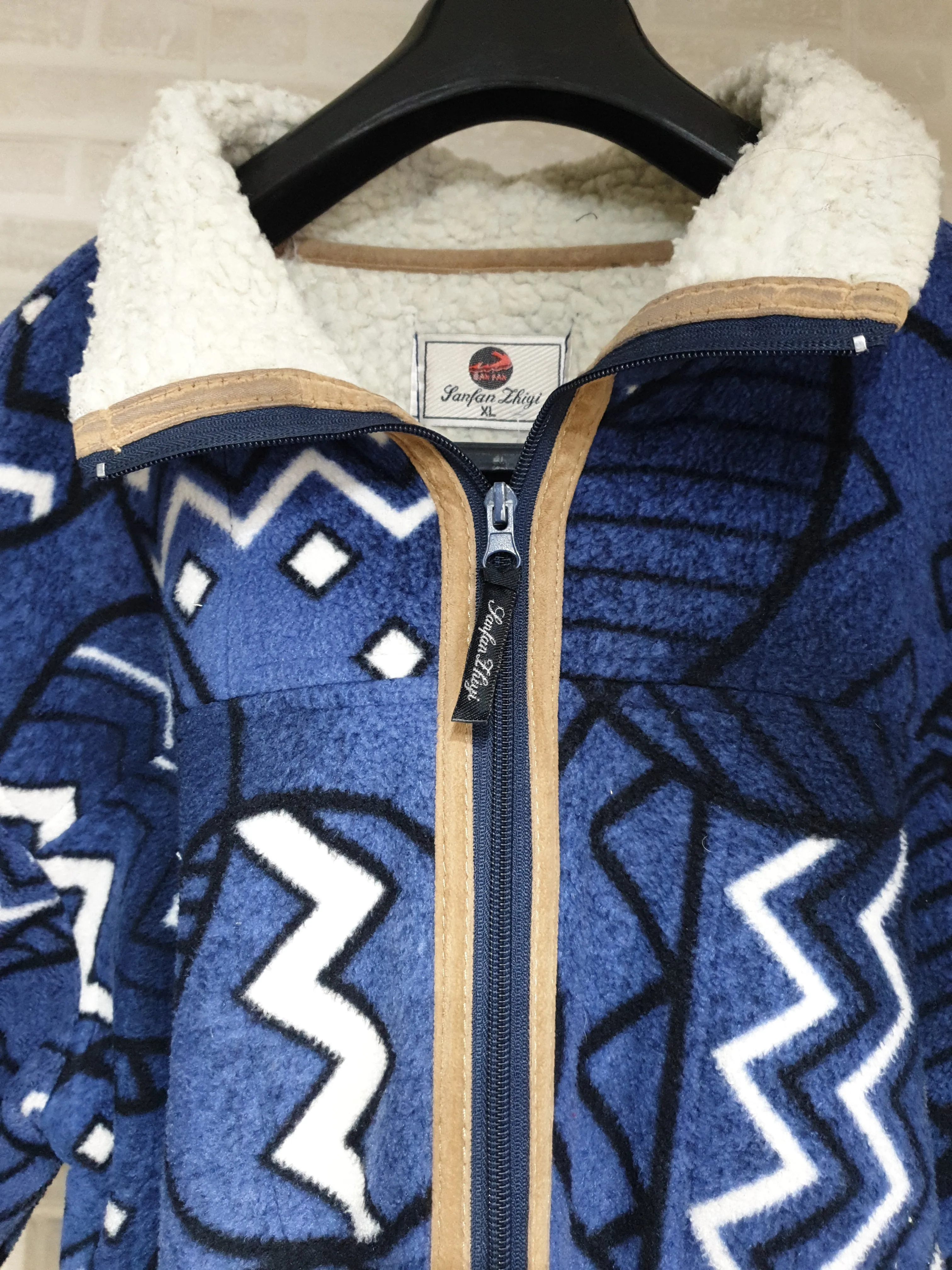 Patterned Fleece Jacket