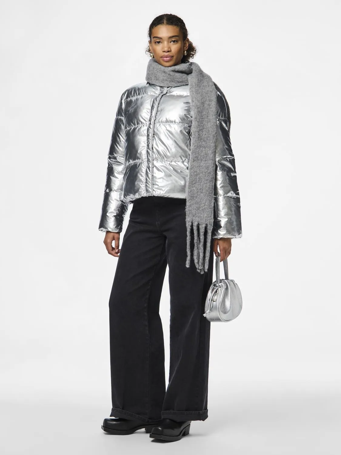 PCNAMIE Puffer - Silver Colour