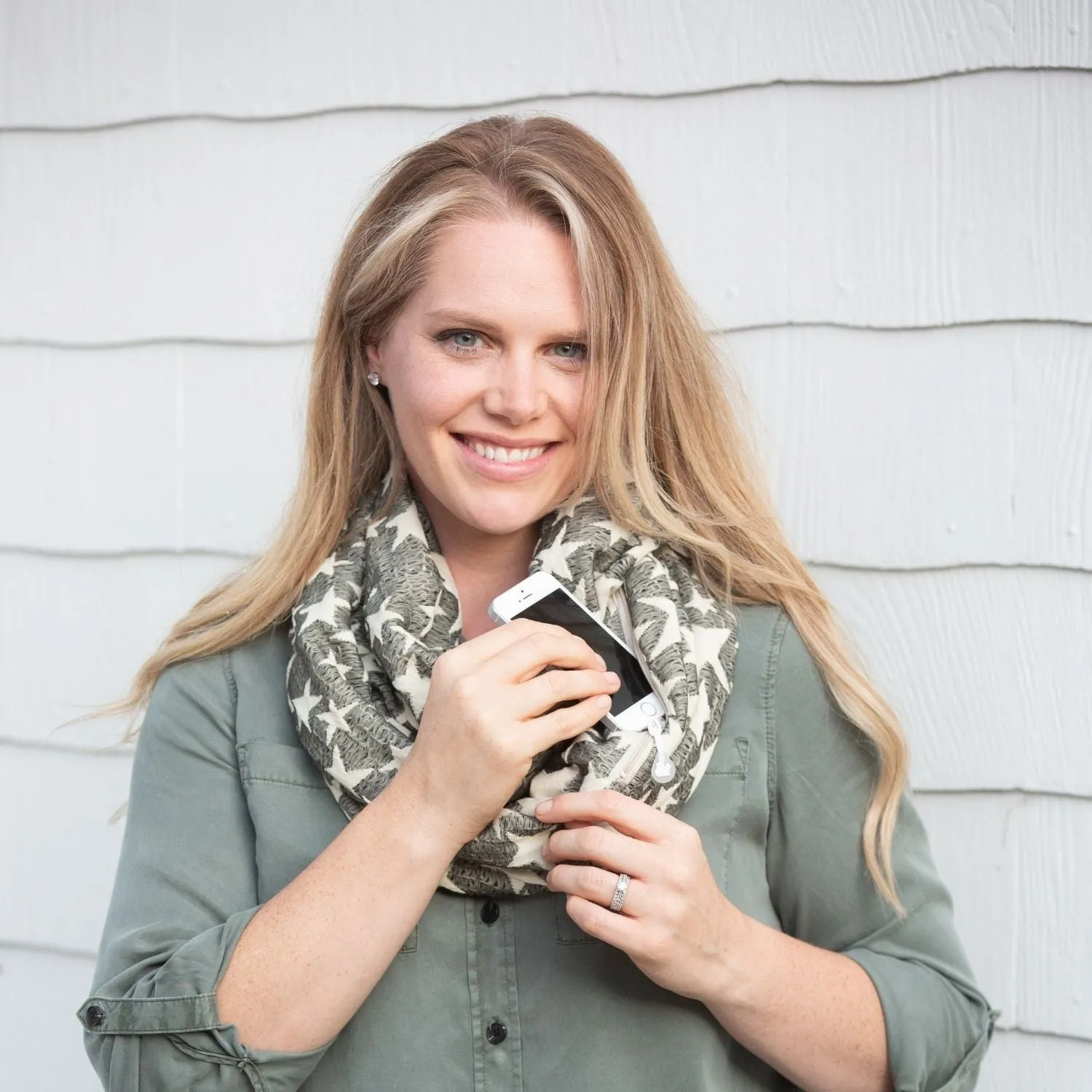 SHOLDIT® Lady Liberty Convertible Scarf with Pocket™