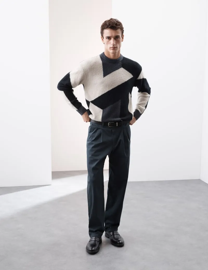 Tapered Fit Twin Pleat Chinos