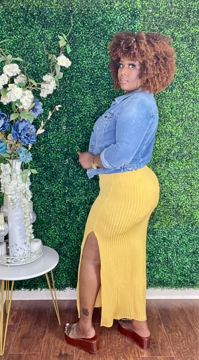 The JULIA Ribbed Maxi Dress