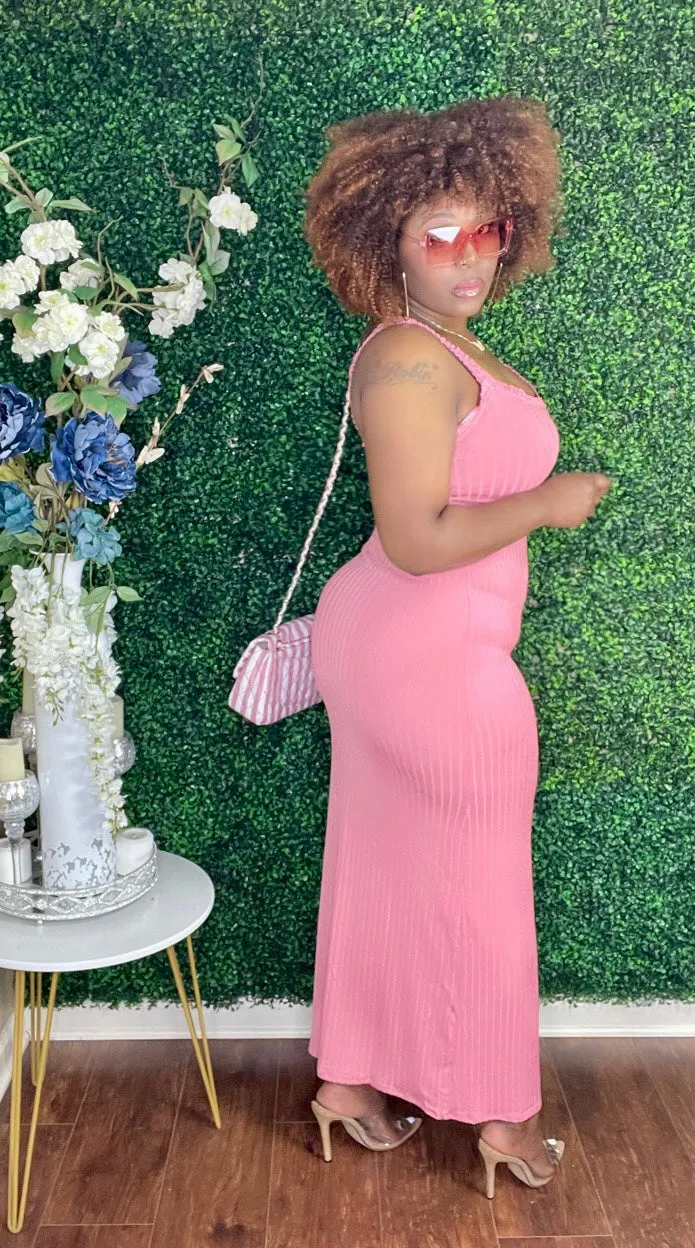 The JULIA Ribbed Maxi Dress