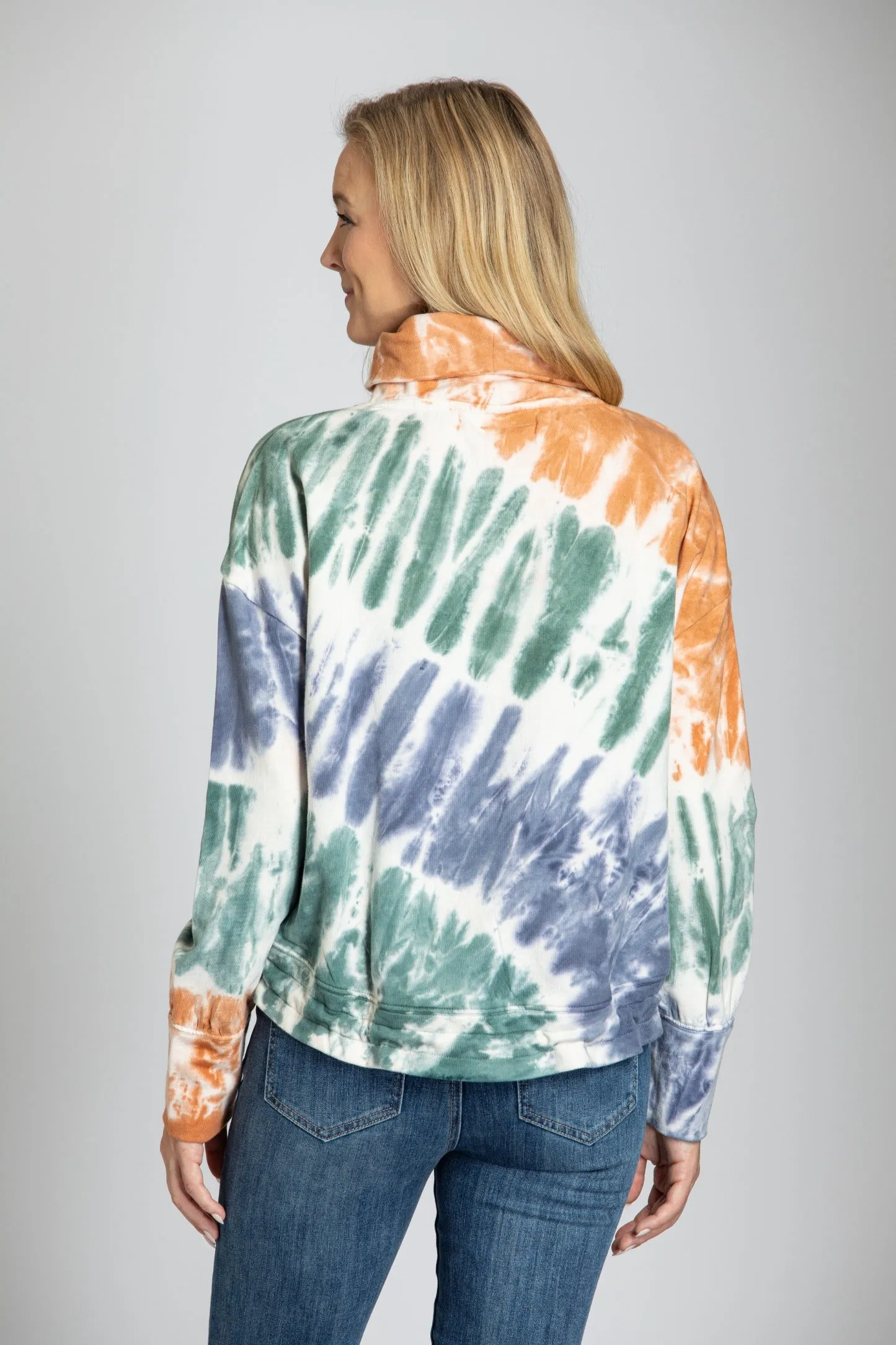 Tie-dye Pullover