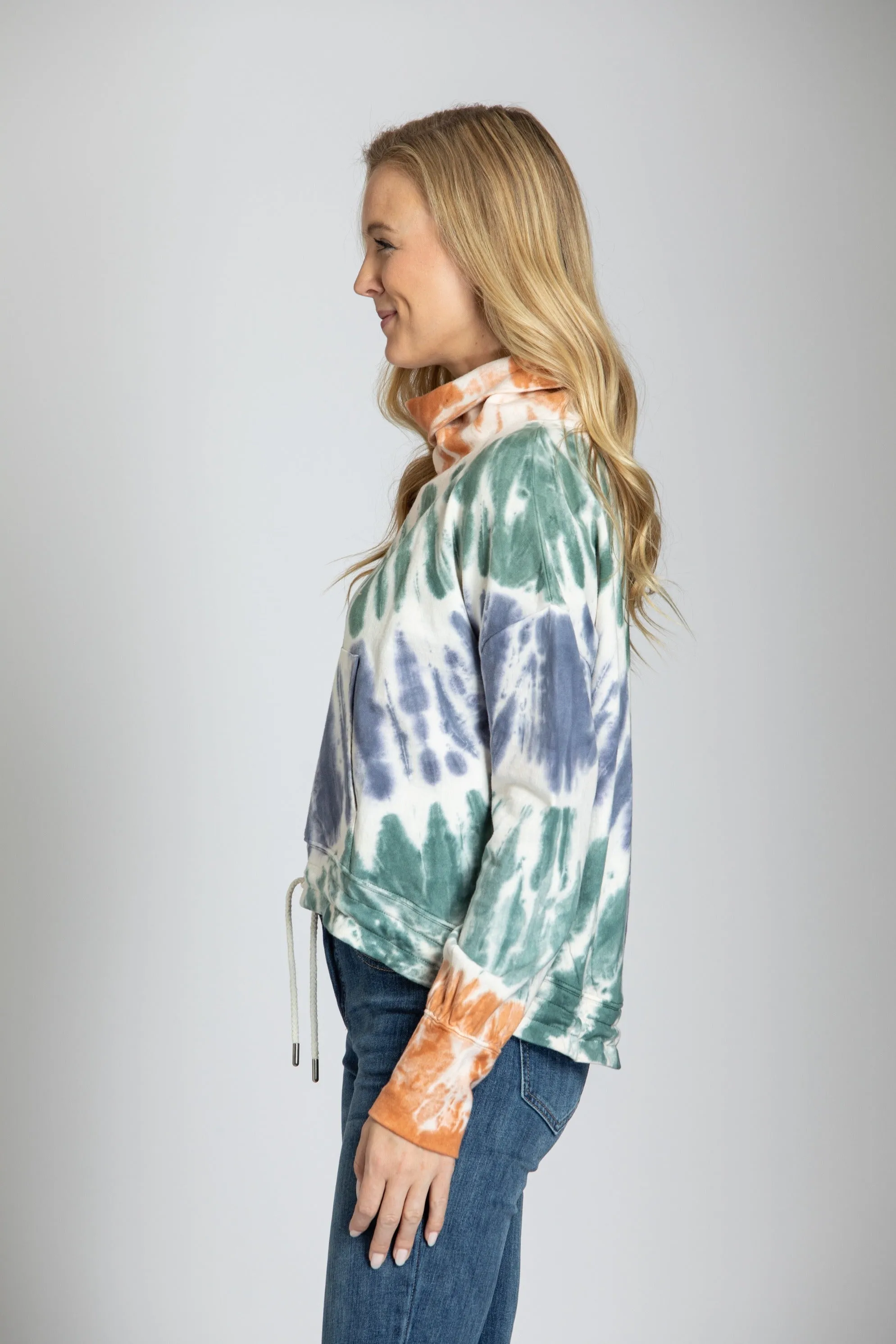 Tie-dye Pullover