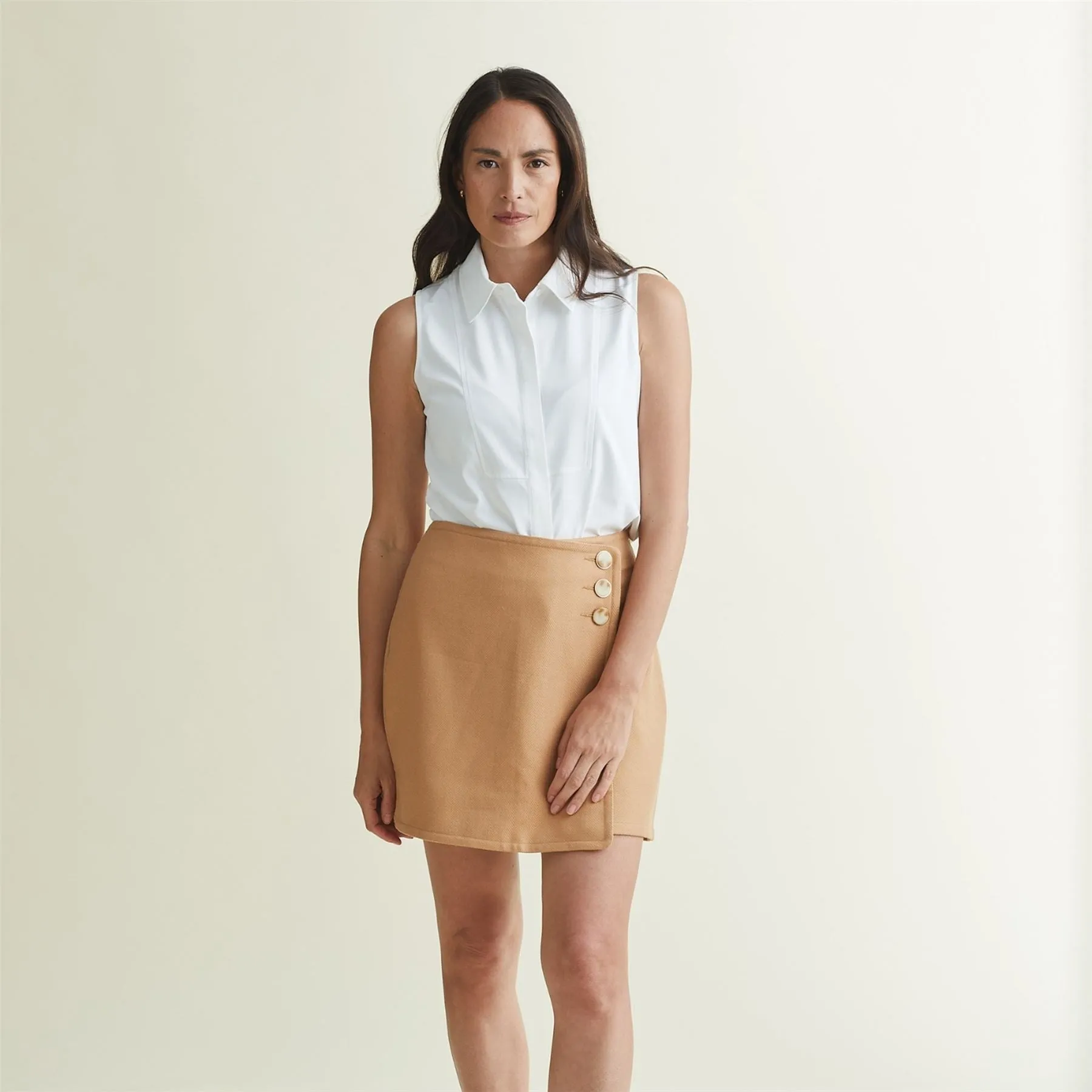 Womens Sleeveless Tux White - AW24