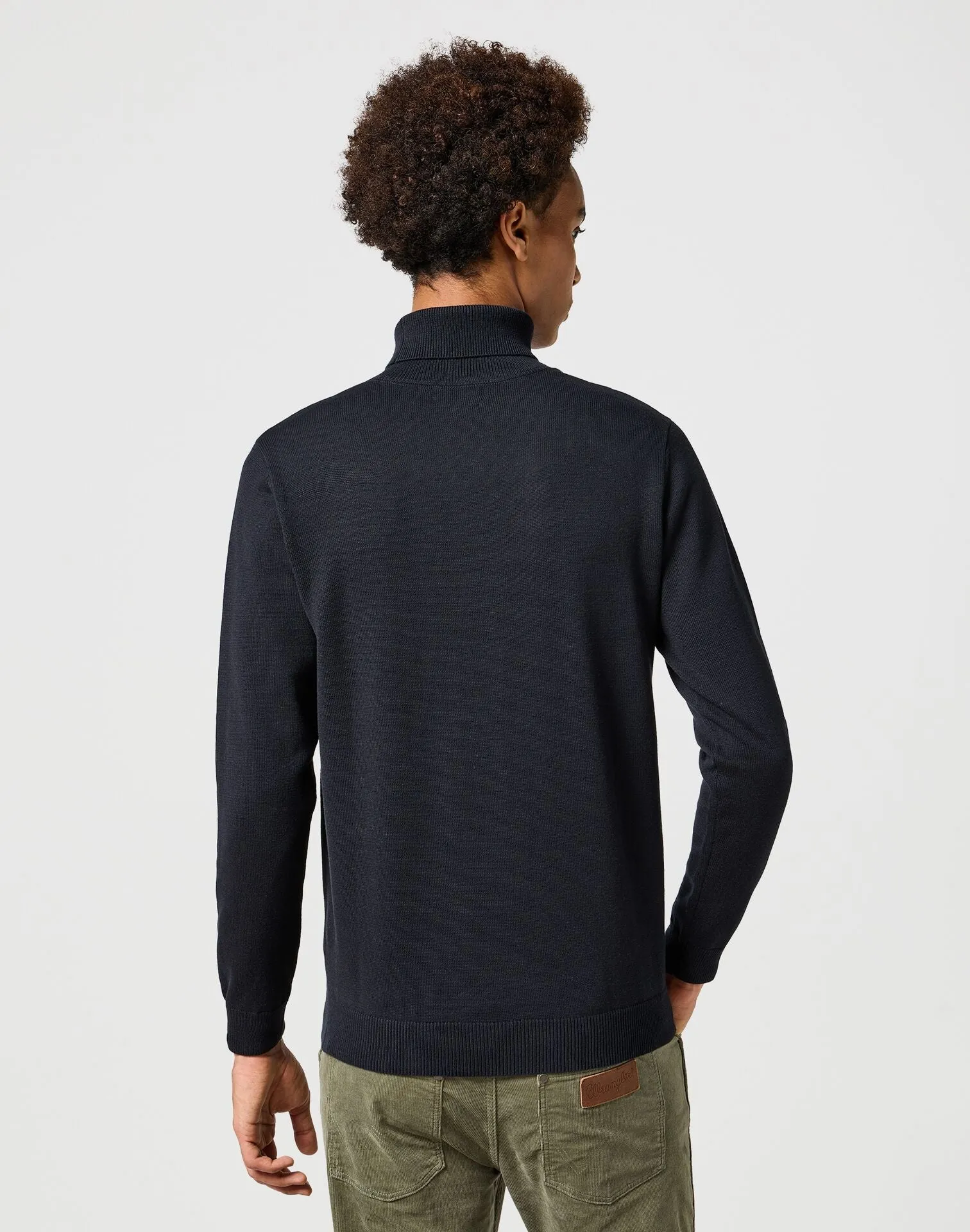 Wrangler Men's Turtle Neck  Sweatshirt In Black